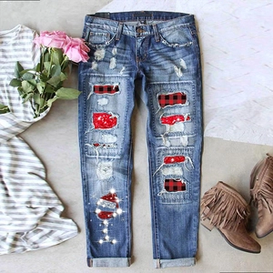 Women's Straight Leg Ripped Jeans Christmas Wine Glass Rhinestone Plaid Patchwork Distressed Denim Pants Holiday Fashion
