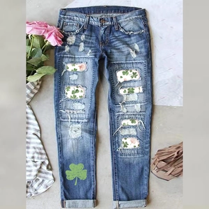 Women's Shamrock Ripped Straight Leg Denim Jeans Distressed Printed Mid Waist St Patrick's Day Festive Casual Long Pants