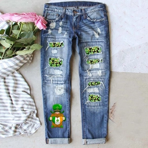St Patricks Day Ripped Denim Jeans For Women Clover Gnome Print Distressed Straight Leg Washed Streetwear Trousers