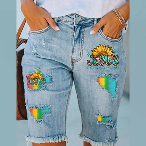 Women Distressed Denim Shorts Sunflower Heart Print Ripped Jean Shorts With Tie-Dye Lining Mid Waist Raw Hem Casual Pants