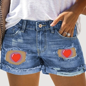 Women's Casual Heart Print Ripped Denim Shorts Vintage Washed Distressed Raw Hem Mid Waist Straight Leg Jean Shorts Streetwear Cotton Pants
