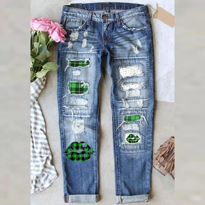 Jeans Déchiré Femme pour la Saint-Patrick Taille Moyenne Jambe Droite Denim Avec Imprimé Trèfle Plaid