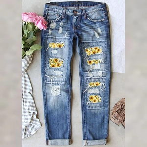 Women Ripped Jeans Sunflower Printed Distressed Denim Straight Leg Mid Waist Cuffed Hem Casual Streetwear Fashion Pants
