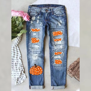 Jeans Déchirés Imprimés de Citrouille d'Halloween Pour Femmes Denim Bleu Délavé Coupe Droite Pantalons Décontractés Streetwear