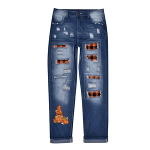 Women Halloween Ripped Denim Jeans Relaxed Straight Leg Washed Blue Pants With Gnome Pumpkin Plaid Patch Pockets Streetwear