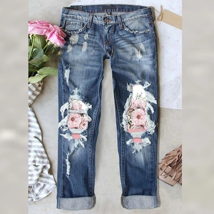 Women Vintage Washed Ripped Jeans Pink Floral Patchwork Straight Leg Mid Waist Denim Pants Casual Streetwear Trousers