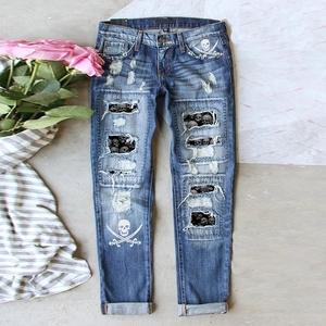 Women Ripped Distressed Jeans Streetwear Straight Leg Washed Blue Denim Pants With Pirate Skull Print Punk Hip Hop Trousers