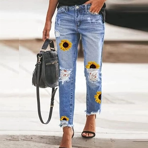 Women Sunflower Print Ripped Denim Jeans Distressed Straight Leg Raw Hem Streetwear Casual Fashion Denim Trousers
