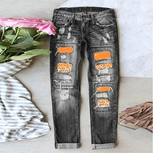 Jeans Déchirés Cœur Imprimé Léopard pour Femmes Jambe Droite Pantalon en Denim Lavé Distressed Mode Streetwear Pantalon Extensible