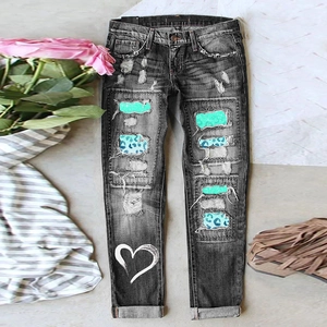 Jean Droit Décontracté pour Femmes en Coton Denim Délavé avec Patchs Léopard Vert Menthe et Imprimé Cœur à la Mode