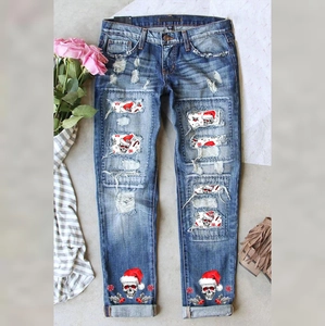 Jeans Déchirés de Noël pour Femmes Pantalon en Denim Jambe Droite Coton Imprimé Tête de Mort Bonnet de Noël