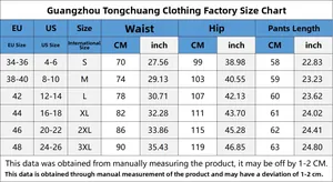 Detaillierte Größentabelle für Denim-Shorts mit Taillen- und Hüftmaßen in CM und Zoll