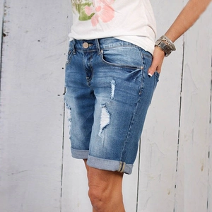 Damen Denim-Shorts mit mittlerer Taille Zerrissen Umschlagsaum Bermuda Jeans Shorts Lässig Hellblau Slim Fit Sommerhosen