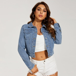 Short light blue denim jacket with metal buttons and classic chest pockets for women