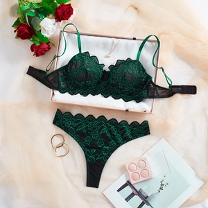 Lingerie Femme Sexy Broderie Dentelle Avec Armatures Et String En Mesh Vert Foncé Noir Couleur Contrastée Pour Femme