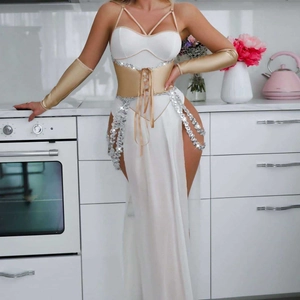 Ensemble lingerie cosplay blanc et doré avec corset et jupe fendue à paillettes