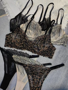 Ensembles de lingerie transparente à imprimé léopard et dentelle avec broderies délicates
