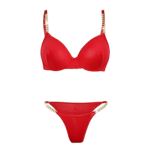 Lingerie Sexy en Mesh et Satin Pour Femmes Avec Bretelles Chaîne en Métal Doré Soutien-Gorge Push Up et String
