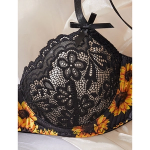 Sexy black lace bra set with sunflower embroidery and a delicate satin bow accent