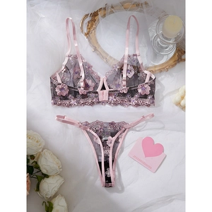 French style floral embroidery lace lingerie set in pink and black two-piece design