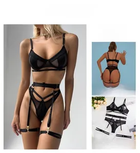 Détails de l'ensemble de lingerie en mesh noir avec soutien-gorge et porte-jarretelles