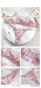 Détails de l'ensemble de lingerie en dentelle lilas avec broderie florale et armature