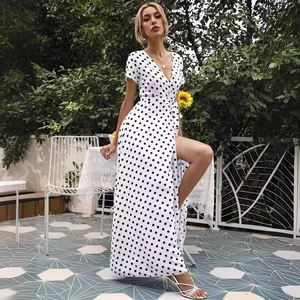 Sommerliches Kurzarm-Polka-Dot-Wickelkleid mit V-Ausschnitt, hoher Schlitz und Bindegürtel