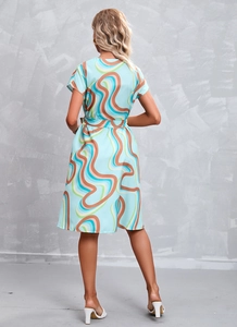 Detailed pattern of light blue short sleeve midi dress with vintage wavy print and waist belt