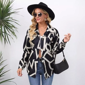 Women's black and white abstract letter print shirt jacket with front flap pockets