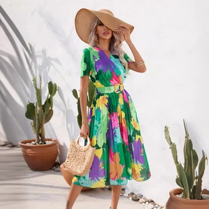 Floral print V-neck short sleeve midi dress with waist belt for summer vacation style