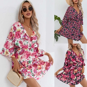Robe d'Été pour Femme à Imprimé Floral Col en V Style Bohême Ourlet à Volants Manches Évasées Robe Courte Décontractée Plage Vacances