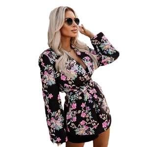 Damen Blazer mit Blumenmuster in Schwarz, rosa Blumendruck und verstellbarem Taillengürtel