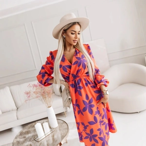 Elegante abito midi a maniche lunghe con scollo a V e stampa floreale viola da donna