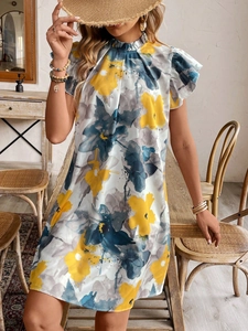 Robe d'été à fleurs avec col en V plissé élégant et manches courtes à volants pour femme