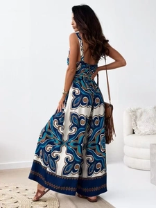 Chic women's V-neck sleeveless wide-leg jumpsuit with bohemian floral paisley print