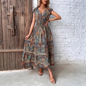 Robe longue bohème à imprimé paisley avec col en V et taille élastique pour l'été