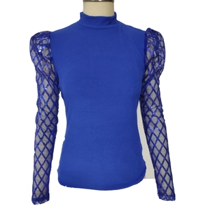 Top blu reale aderente a lupetto con maniche a sbuffo in mesh e decorazioni di paillettes