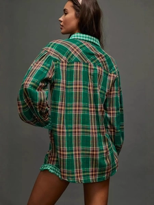 Chemise ample à imprimé carreaux avec manches longues et poignets contrastés