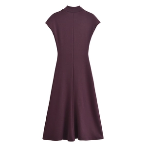 Close-up of the elegant high-neck and waist structure of this dark purple sleeveless dress