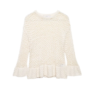 Elegante maglione traforato color crema con girocollo e maniche a campana alla moda