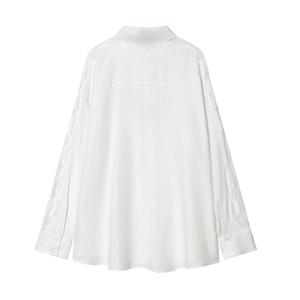 Camicia casual da donna in cotone e lino bianca con cuciture in pizzo sul retro