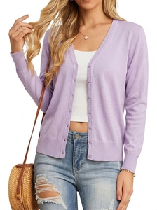 Slim fit lavender V-neck knitted cardigan with buttons and ribbed cuffs for women