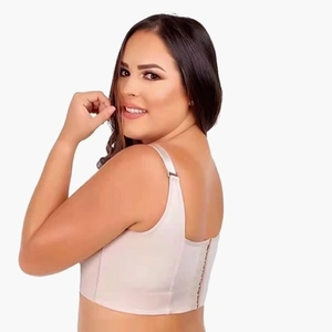 Nahtloser Push-up BH mit breiten Trägern und mehrreihigem Verschluss in Beige