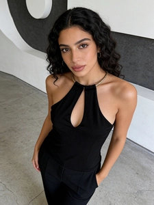 Women Sexy Halter Neck Top Black Keyhole Sleeveless Cami Gold Metal Chain Slim Fit Party Clubwear Backless Summer Vest