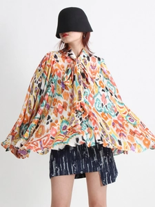 Vintage Women's Loose Floral Print Blouse Retro Bow Tie Neck Lantern Sleeve Shirt Casual Artistic Batwing Tops