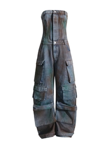 Combinaison cargo camouflage sans manches avec encolure bandeau et délavage vintage chic