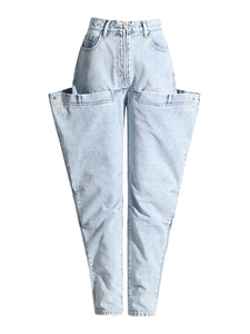 Jean bleu clair taille haute à jambes larges avec poches structurées et silhouette en V