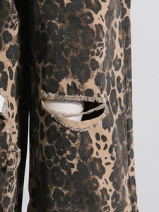 Vintage leopard print wide-leg jeans with high waist and ripped knee details for women