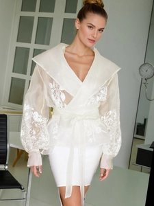Women French Vintage Embroidery Organza Blouse Elegant V Neck Tie Waist Lantern Sleeve Apricot Floral Lace Shirt Top
