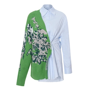 Detail van de gedeconstrueerde patchwork top met groen breisel en blauwe overhemdstof